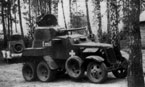 Бронеавтомобили БА-10М и БА-20 в итальянских войсках. БА-10М имеет собственное имя Emil. 1943 год.