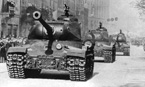 Тяжёлые танки ИС-2 на параде в г.Львов. Украина, 7 ноября 1945 года.