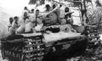 КВ-1С с пехотой на броне в атаке. Предположительно 68-я отдельная Калинковичская танковая бригада. Январь 1944 года. 