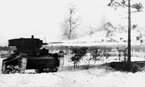 Огнеметание из танка ОT-130 210-го отдельного химического танкового батальона. Карельский перешеек, февраль 1940 года.