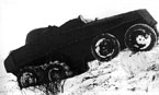 Бронеавтомобиль ПБ-7 во время ходовых испытаний в окрестностях Ижорского завода. Ноябрь 1937 года. На задние мосты одеты вездеходные цепи «Оверолл».