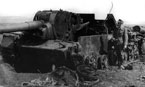 СУ-152 уничтоженный взрывом боекомплекта. Район р.Миус. Август 1943 года.