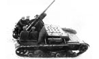 Опытный образец самоходной установки СУ-5-1 на огневой позиции, вид сверху с расчетом. Ленинград, завод № 185 имени Кирова, осень 1935 года.
