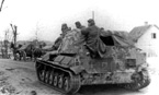 1-й Прибалтийский фронт, февраль 1945 года. СУ-76М на дорогах Восточной Пруссии. Виден тактический номер этой САУ-"20".