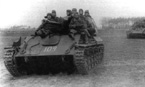 Развёртывание и подготовка к боям дивизиона 76,2-мм самоходных орудий СУ-76М под командованием гвардии капитана А.А.Дядоленко. 47-й стрелковый корпус 70-й армии, декабрь 1944 года. 2-й Белорусский фронт, Висло-Одерская операция.