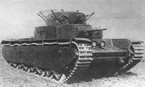 Танк Т-35А, Редкий снимок с откинутыми броневыми кожухами фар и фарами в "боевом положении"