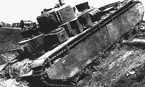 Т-35 из состава 8 механизированного корпуса, брошенный на обочине по техническим причинам.