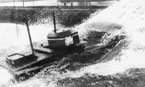 Прыжок на танке Т-37А с берега в воду. НИБТ полигон, 1935 год.