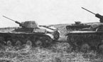 Группа танков Т-60 готовится вести заградительный зенитный огонь. Юго-Западный фронт, 1942 год.