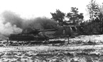 Танки ИС-2 ведут бой в укрепрайоне. Восточная Пруссия, 3-й Белорусский фронт, январь 1945 года.