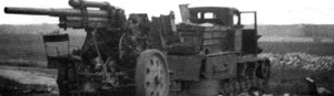 Разбитые арт.тягач "Коминтерн" с 76-мм зенитной пушкой обр.1931 г.