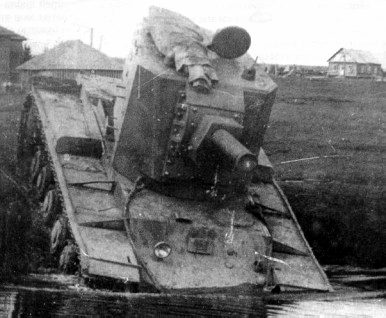 Испытания КВ-2 (опытный образец У-1). Ленинградская область. Июнь 1940 г.
