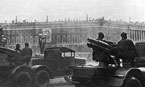 Первые образцы СУ-12 (на базе «Мореланда») на параде. Ленинград, 1 мая 1933 года.