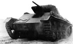 Фото танка Т-70М, сделанное на 1-м Белорусском фронте летом 1944 года. В открытом люке виден смотровой прибор механика-водителя.